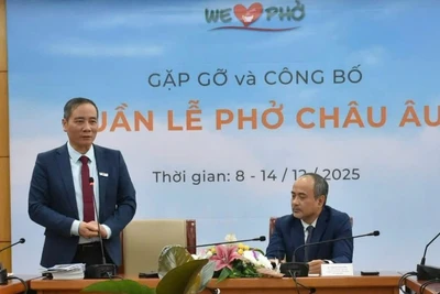 Ông Mai Hải Lâm, kiều bào Ba Lan, Chủ tịch Hội We Love Phở phát biểu tại sự kiện.