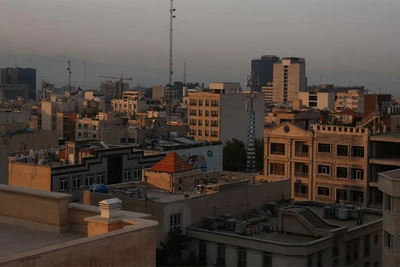 Một góc thủ đô Tehran của Iran, sáng 13/6/2025. (Ảnh: Tân Hoa Xã)