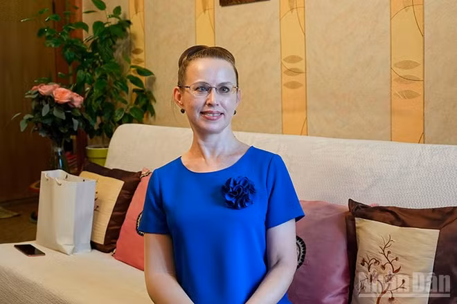 Nhà Việt Nam học người Nga Daria Mishukova. (Ảnh: XUÂN HƯNG)