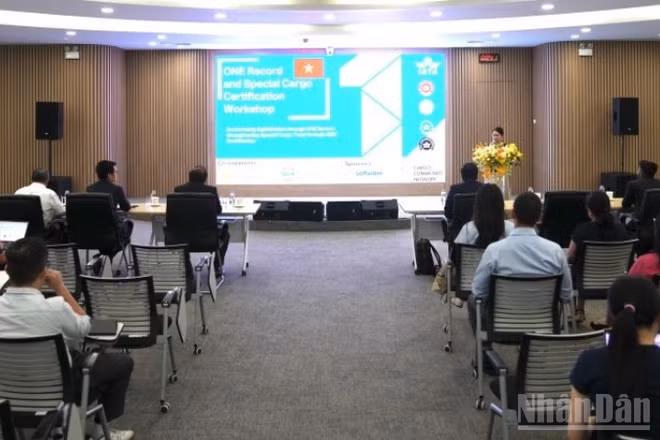 Vietnam Airlines phối hợp Hiệp hội Vận tải Hàng không Quốc tế (IATA) tổ chức Hội thảo Ứng dụng tiêu chuẩn ONE Record và xử lý hàng hóa đặc biệt.