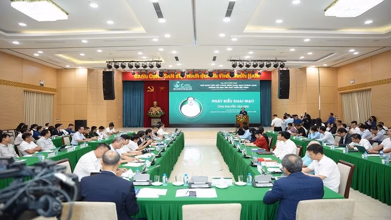Toàn cảnh tọa đàm. (Ảnh: LAN HƯƠNG)