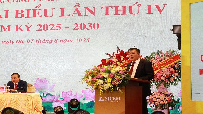 Phó bí thư Đảng uỷ Chính phủ Nguyễn Đức Phong phát biểu tại Đại hội (Ảnh: Thu Huyền) anh-ong-phong.jpg