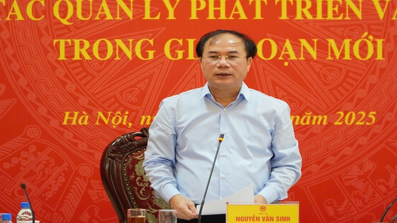 Thứ trưởng Xây dựng Nguyễn Văn Sinh phát biểu khai mạc tại hội nghị. (Ảnh: LAN HƯƠNG) anh-thu-truong-sinh.jpg