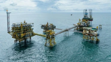 Giàn khai thác dầu khí trên biển của Petrovietnam.