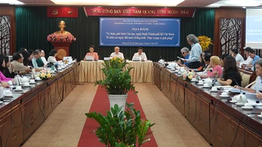 Quang cảnh buổi tọa đàm.