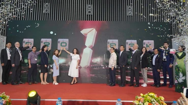 Các đại biểu ấn nút khai mạc triển lãm quốc tế lần thứ 17 về công nghệ xử lý, chế biến và đóng gói bao bì tại Việt Nam- ProPak Vietnam 2024.