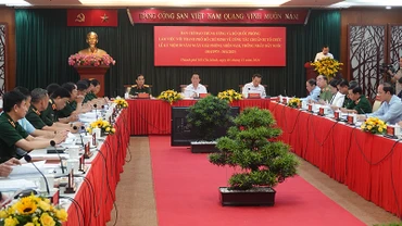 Quang cảnh buổi làm việc.