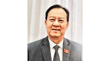 Đồng chí TRẦN THANH MẾN, Bí thư Huyện ủy Đông Hải, tỉnh Bạc Liêu.