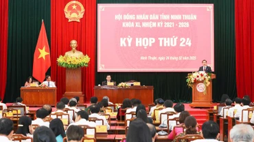 Quang cảnh Kỳ họp thứ 24 Hội đồng nhân dân tỉnh Ninh Thuận khóa 11. (Ảnh: NGUYỄN TRUNG)