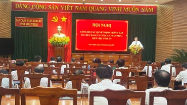 Quang cảnh hội nghị. (Ảnh: NGUYỄN TRUNG)