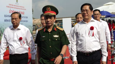 Đại tướng Phan Văn Giang, Bộ trưởng Quốc phòng tham dự Lễ thông xe Dự án thành phần 3 cao tốc Biên Hòa-Vũng Tàu.