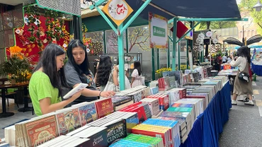 Hội sách Xuyên Việt tổ chức tại Đường sách Thành phố Hồ Chí Minh.