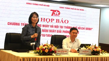 Phó Chủ tịch Ủy ban nhân dân Thành phố Hồ Chí Minh Trần Thị Diệu Thúy trả lời câu hỏi của phóng viên tại buổi họp báo.