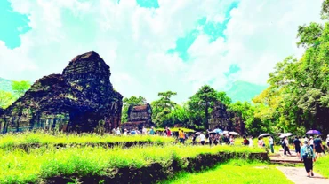 Di sản Văn hóa thế giới Mỹ Sơn ở huyện Duy Xuyên, tỉnh Quảng Nam.