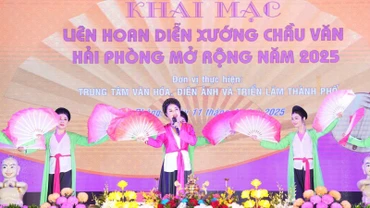 Khai mạc liên hoan diễn xướng chầu văn Hải Phòng mở rộng 2025.