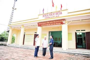 Nhà văn hóa thôn An Lạc, xã Quang Thịnh được xây mới khang trang có sự đóng góp quan trọng của Chi ủy Chi bộ thôn.