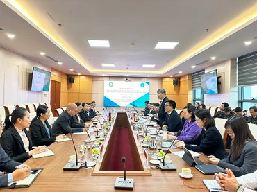 Toàn cảnh buổi làm việc giữa hai cơ quan Bảo hiểm xã hội Việt Nam và Lào.