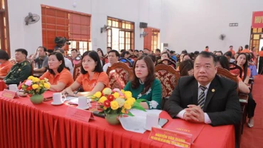 Các đại biểu tham dự lễ phát động.
