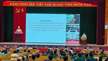 Tỉnh ủy Lạng Sơn, triển khai chuyên đề: “Học tập và làm theo tư tưởng, đạo đức, phong cách Hồ Chí Minh”.