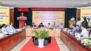 Quang cảnh buổi hội thảo. Ảnh: QUỐC THANH.