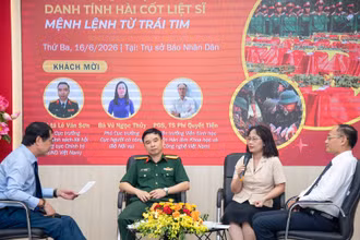 Quang cảnh Tọa đàm “Tìm kiếm, quy tập và xác định danh tính hài cốt liệt sĩ - Mệnh lệnh từ trái tim” của Báo Nhân Dân. (Ảnh MINH DUY)