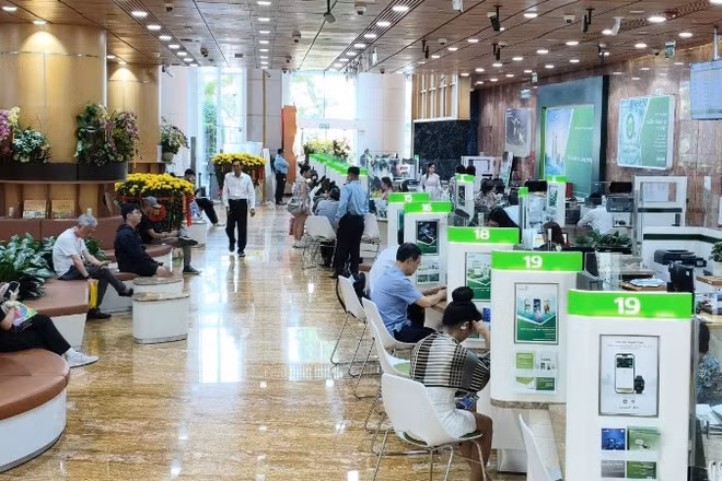Phòng giao dịch Vietcombank.