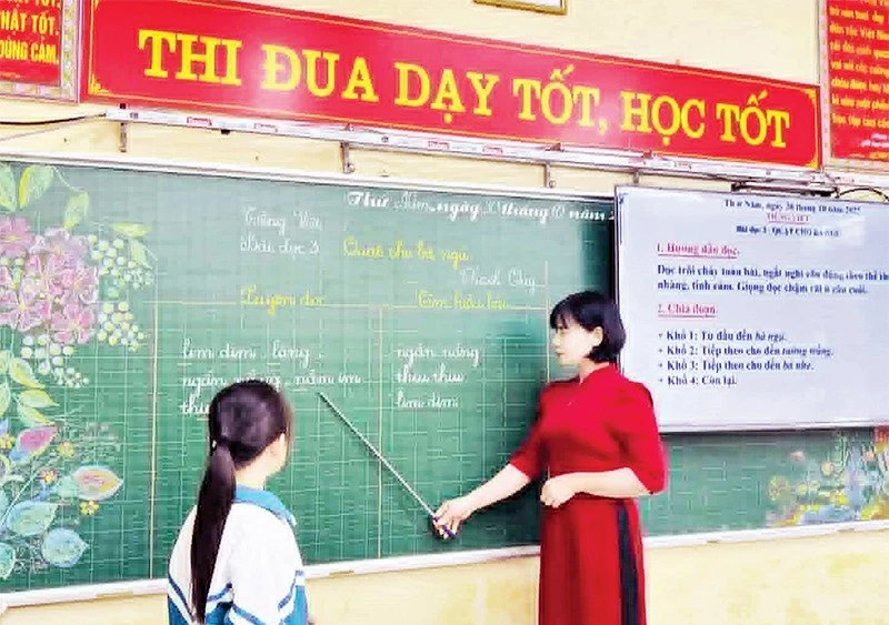 Một tiết học tiếng Việt luyện phát âm L-N tại Trường tiểu học Vũ Thư (xã Vũ Thư, tỉnh Hưng Yên).