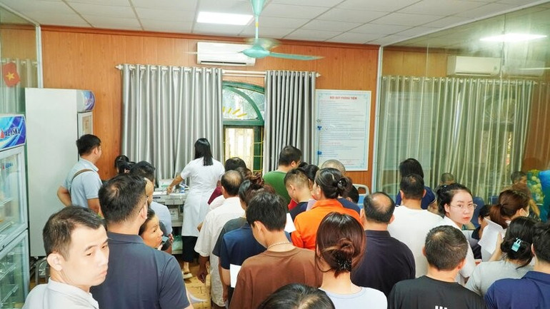 Das Thai Nguyen Central Hospital bietet kostenlose Tetanusimpfungen an. rsz-y-te.jpg