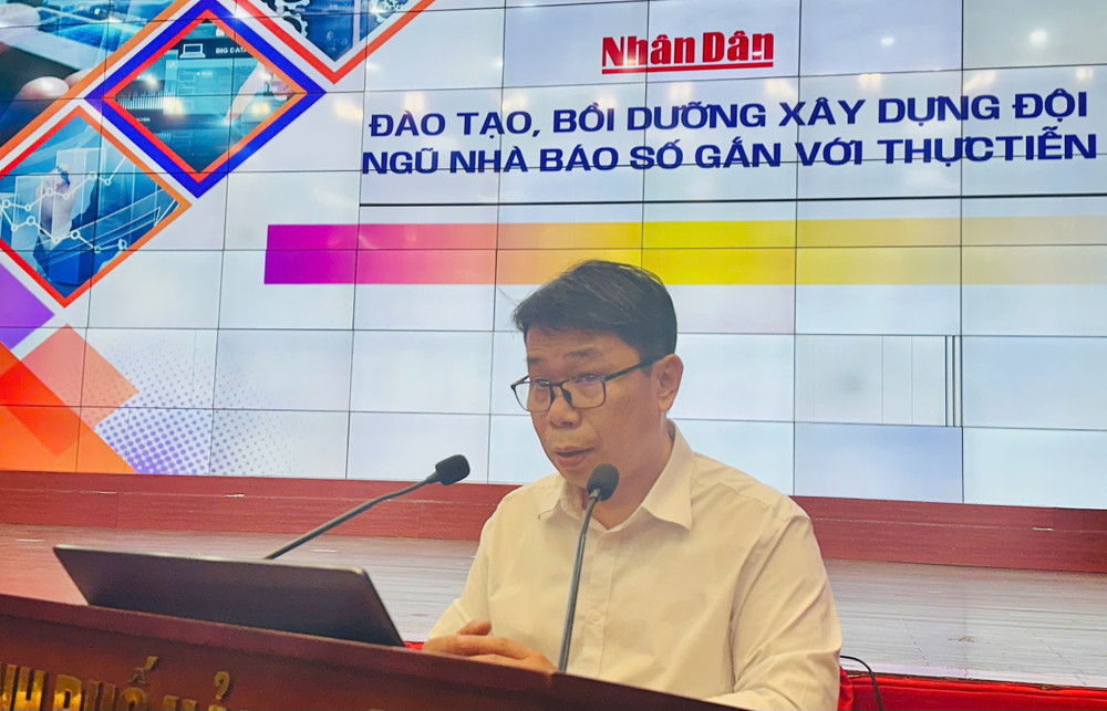 Ông Lê Phan Anh, Phó trưởng Ban Công nghệ, Báo Nhân Dân. 80fa482e2512914cc803.jpg