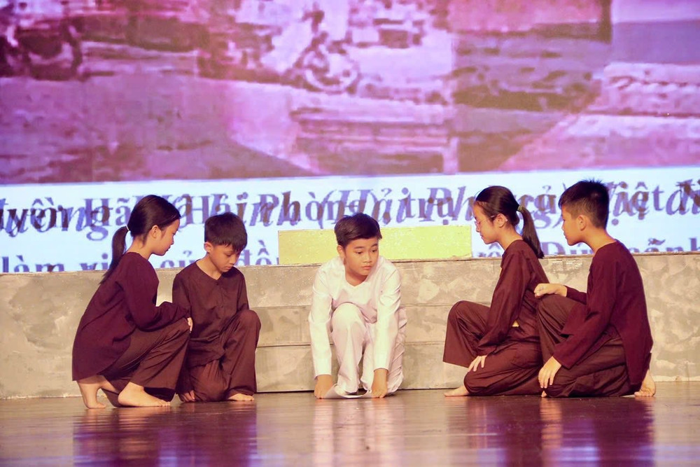 Phần minh hoạ của các em thiếu nhi. 504421381-3081302002024210-8434839728695720865-n.jpg