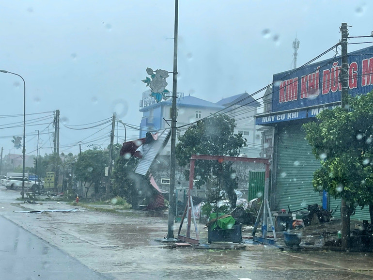 truoc-gio-bao-vao-ha-tinh-1.jpg