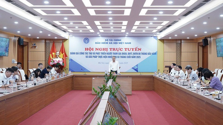Quang cảnh hội nghị. (Ảnh VSS) hoi-nghi-phat-trien-nguoi-tham-gia-thang-9-2025-bhxh-vietnam.jpg