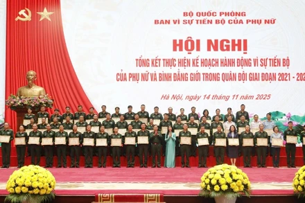 Biểu dương các tập thể đạt thành tích xuất sắc trong công tác Vì sự tiến bộ của phụ nữ và bình đẳng giới giai đoạn 2021-2025.