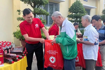 Phong trào "Tết Nhân ái" không chỉ hỗ trợ vật chất mà còn mang lại giá trị tinh thần, tạo không khí đón Xuân đầm ấm, gắn kết cộng đồng.