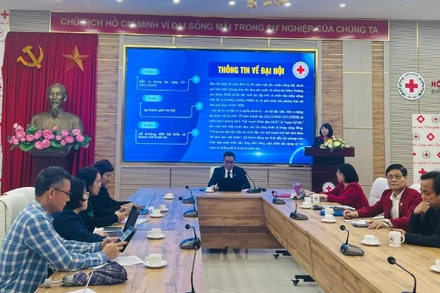 Quang cảnh cuộc gặp mặt báo chí. 