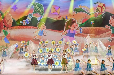 Chương trình "Mùa xuân cho em" lần thứ 19. 