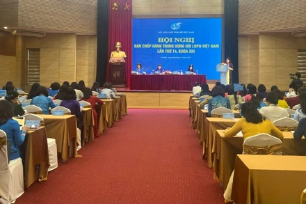 Toàn cảnh hội nghị. 