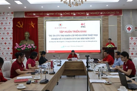 Toàn cảnh chương trình tập huấn triển khai dự án. 