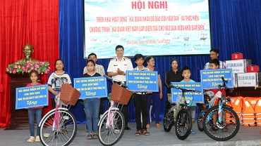 Thi đua “Dân vận khéo”, xây dựng đơn vị “Dân vận tốt”