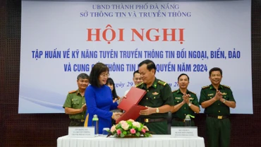 Lễ ký kết Chương trình phối hợp.