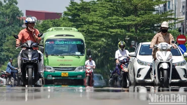 Nắng nóng ở Hà Nội. (Ảnh: Thành Đạt)