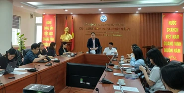 Lãnh đạo Cục Xuất bản, In và Phát hành phát biểu tại họp báo.