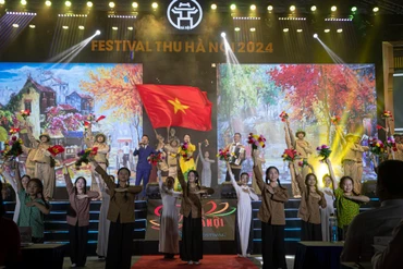 Tối 20/9, chương trình Festival Thu Hà Nội lần thứ 2 năm 2024 chính thức khai mạc.