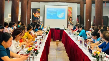 Quang cảnh buổi hội thảo.