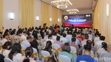 Hội thảo “Bức tranh kinh tế Việt Nam 2025 và những chính sách kinh tế cần quan tâm”. 