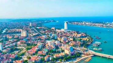 [Video] Quảng Bình thông qua Nghị quyết hợp nhất tỉnh, sắp xếp lại đơn vị hành chính cấp xã