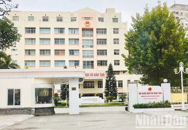 Bảo đảm hoạt động của các cơ sở giáo dục công lập khi thực hiện mô hình chính quyền địa phương 2 cấp 