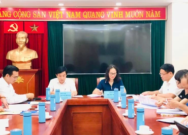 Hội nghị đã thống nhất đề xuất khen thưởng các tập thể, cá nhân có thành tích xuất sắc.