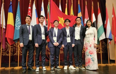 Đội tuyển quốc gia Việt Nam tại Olympic Sinh học quốc tế năm 2022.