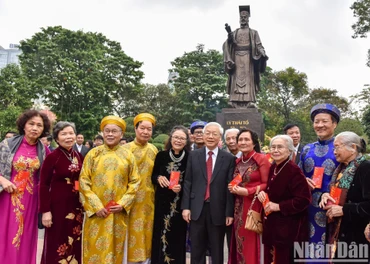 Những ký ức không thể phai mờ đối với Đảng bộ và nhân dân Thủ đô